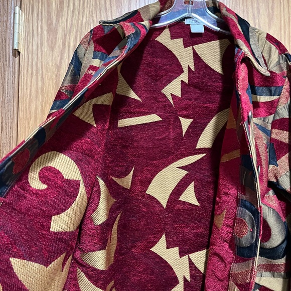 4 button abstract jacket - Picture 5 of 5